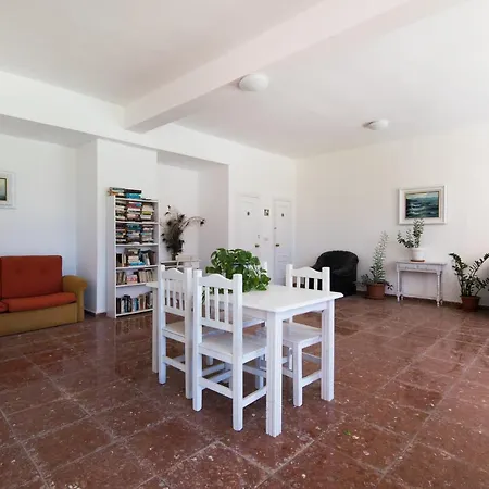 Relax City Center Flat * توريمولينوس